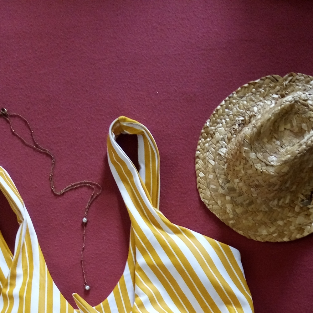 🍒Brand New Yellow Striped Bikini - Picture 2 of 7